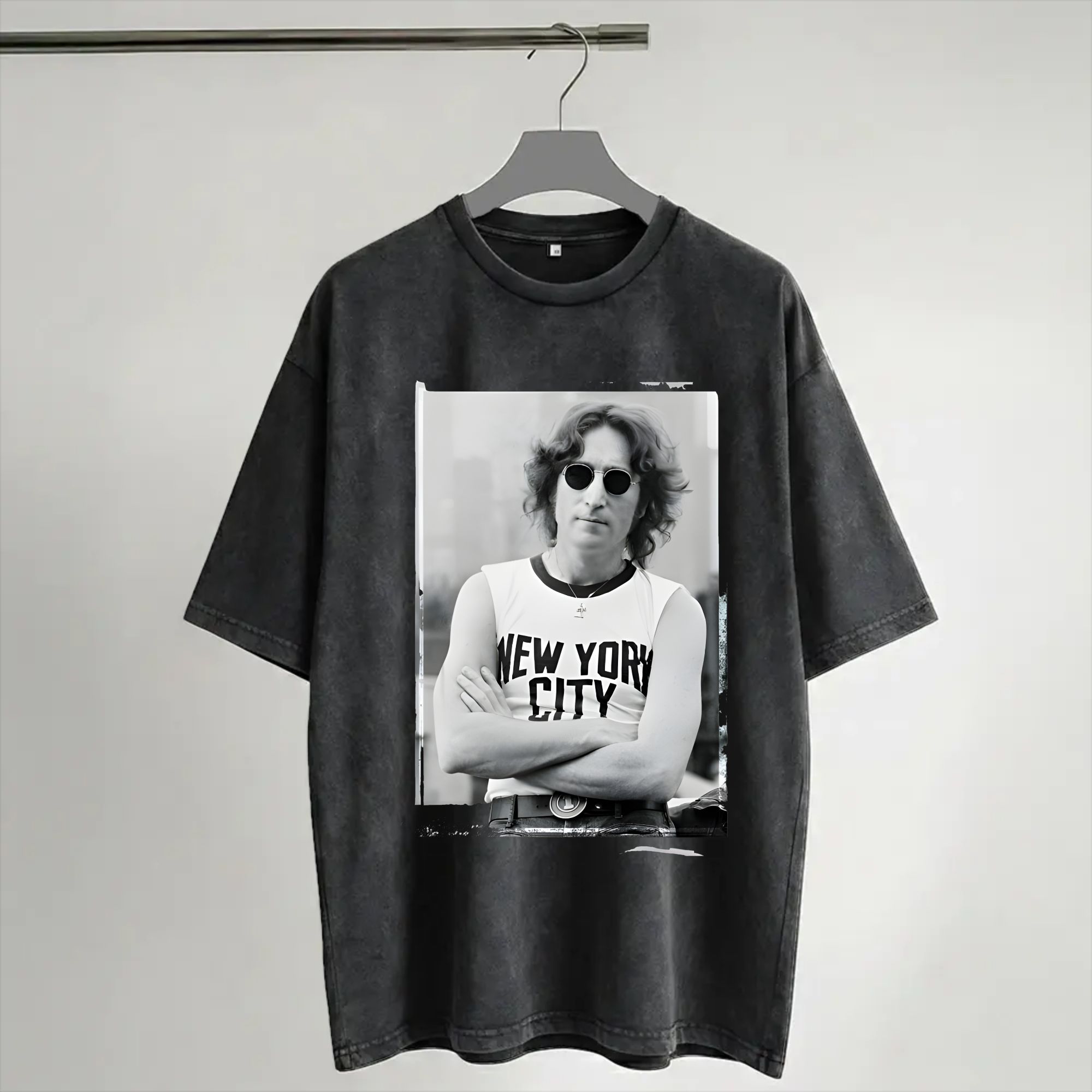 Street Fashion Of New York - Kaos Harajuku John Lennon 1972 Live