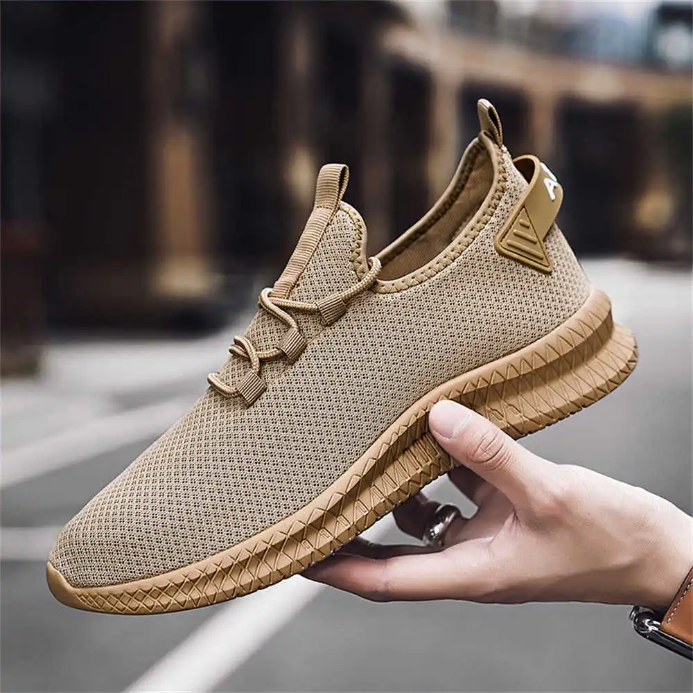 Street Fashion Outfit Girl - Demi-season sepatu kets lari pria, sepatu