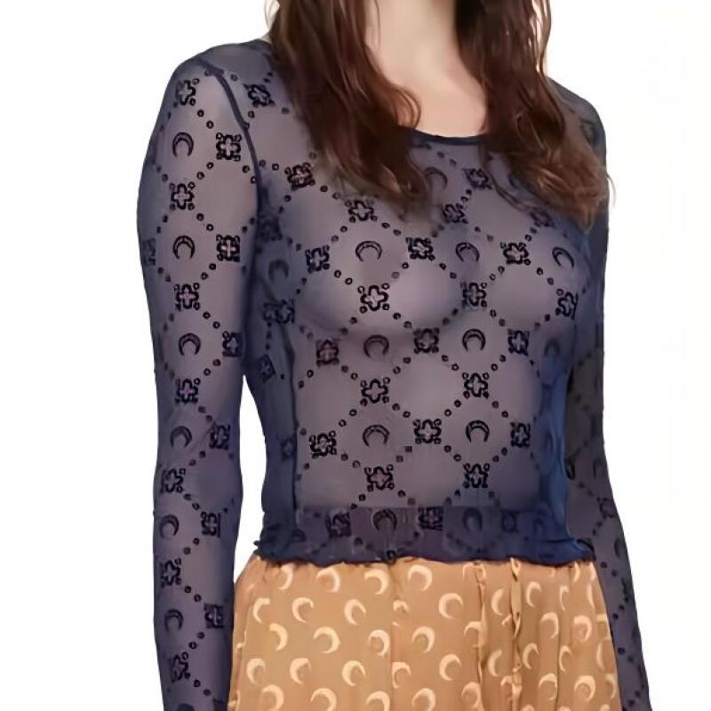 Street Fashion Outfit Girl - Kaos Wanita Lengan Panjang Berlubang Atasan