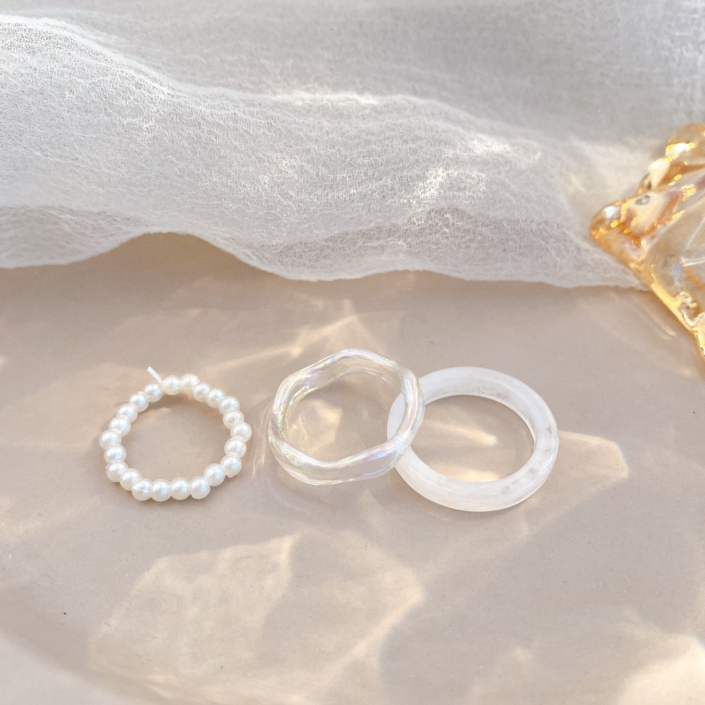 Manik-manik Akrilik, Cincin Re - Street Fashion Essentials ulasan dan harga
