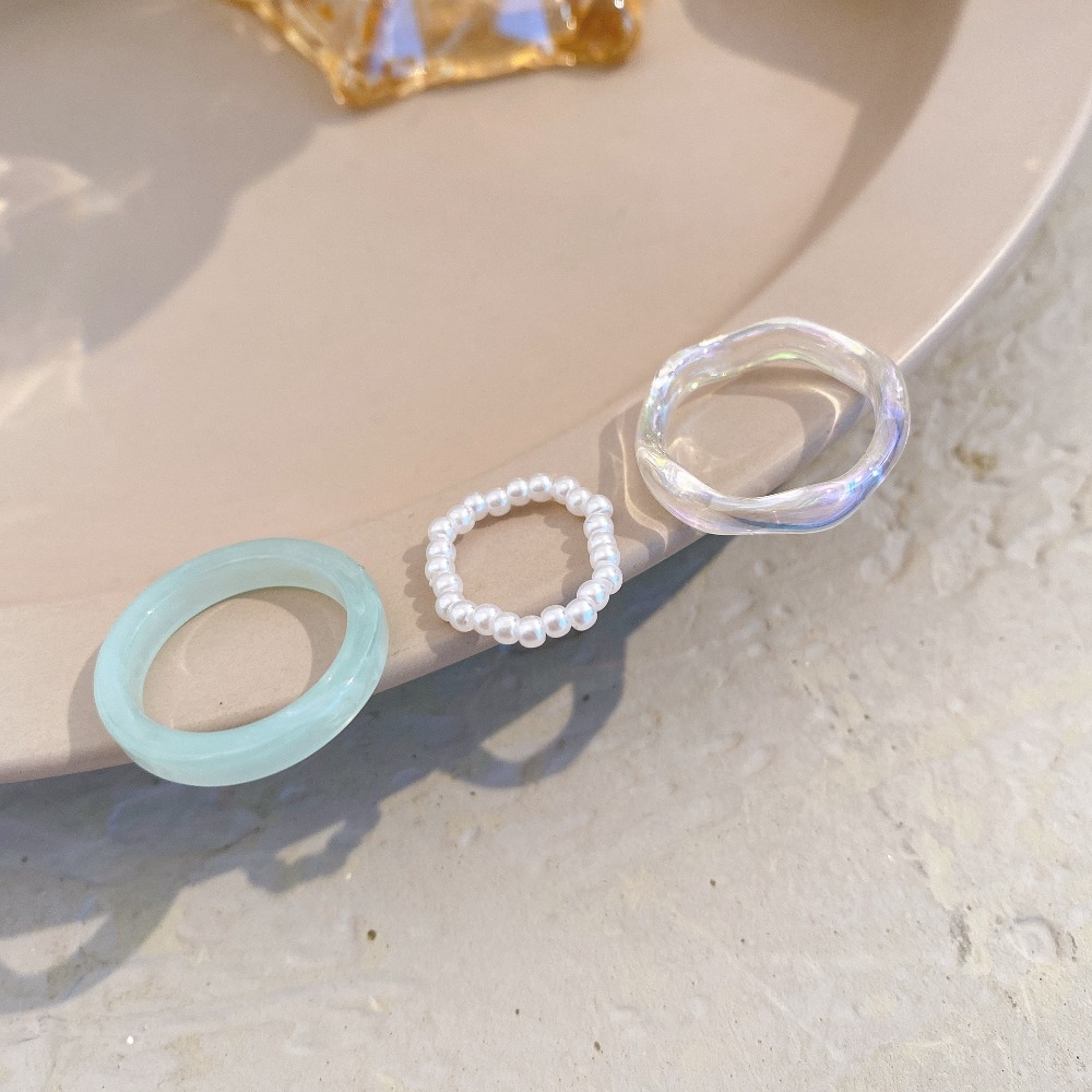 Manik-manik Akrilik, Cincin Re - Street Fashion Essentials ulasan dan harga