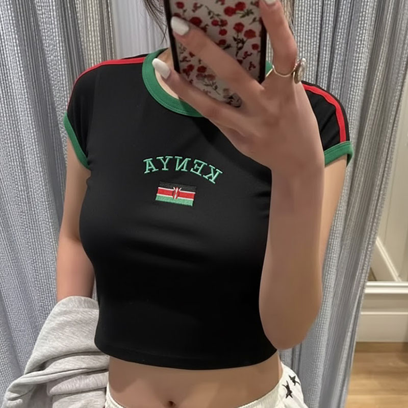 Kaos Crop Top Wanita Kenya Y2K - Street Fashion Kenya ulasan dan harga
