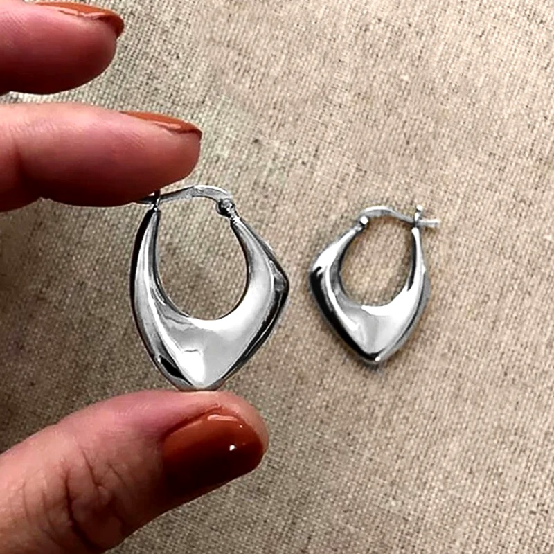 Anting Hoop Logam Geometris Mi - Street Fashion Outfit Girl ulasan dan harga